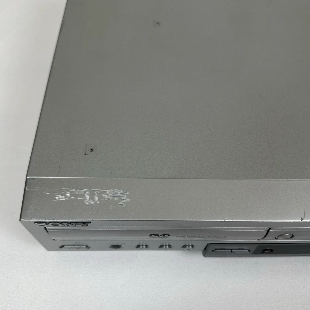 Sony SLV-D300P DVD VCR Combo Recorder VHS No Remote Tested